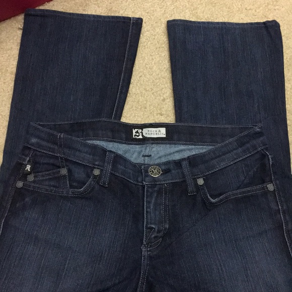 Authentic rock and republic jeans - Picture 2 of 3